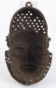 Two tribal face masks, cast bronze, West African, ​18cm high - 5