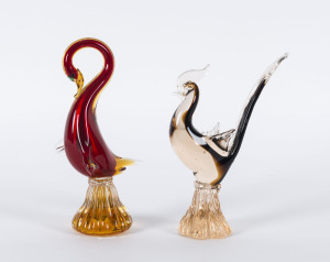 Two Murano glass bird statues, Italy, circa 1960, ​20.5cm and 22cm high