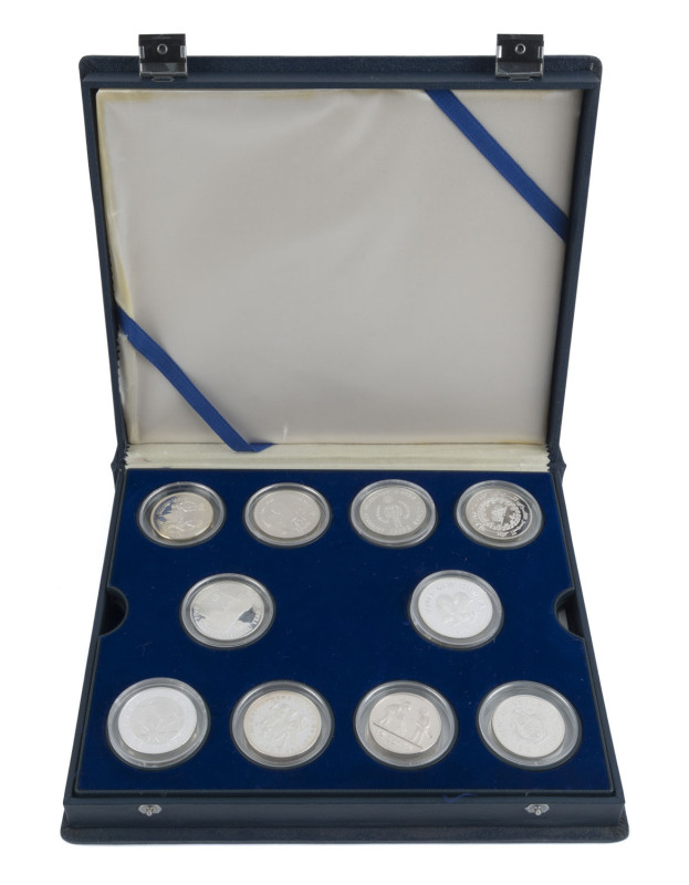 SILVER - world : UNICEF: "International Year of the Child" Silver Proof coin collection comprising 20 coins from various countries, mostly 92.5% silver (few lower purity), of varying weights, total coin weight approx 490gr; with CofA, in original presenta