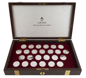 SILVER - world : COOK ISLANDS: 1988 "THE COINS OF THE GREAT EXPLORERS: Complete set of twenty-five '$50' sterling silver coins, in heavy wooden felt-lined "treasure chest"-style presentation box, total weight of coins 483gr of 92.5% silver, total face value of coins $1250!