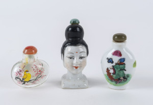 Three Chinese scent bottles, two porcelain examples, 19th century; and one glass with internal hand-painted decoration, 20th century. ​(3 items), the tallest 8.5cm high