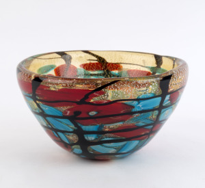 Murano glass fruit bowl with gold inclusions, 12cm high, 21cm diameter