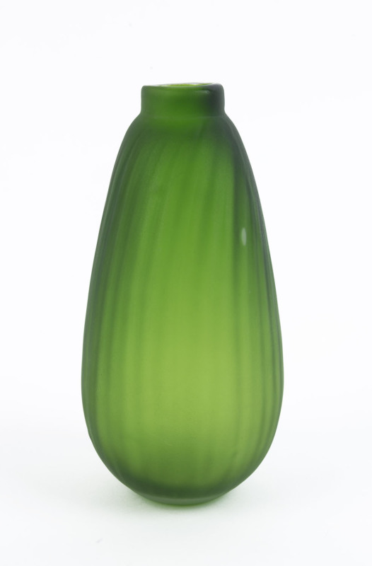 LOETZ style Bohemian green frosted glass vase, circa 1900, 20cm high