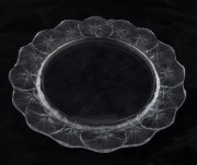 LALIQUE French art glass plate, engraved "Lalique, France", 21cm wide