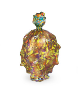 JULIO SANTOS Australian art glass bottle, engraved "J. Santos, 1984", ​12.5cm high