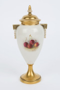 ROYAL WORCESTER English porcelain urn decorated with fruit and flowers, signed "RICKETTS", circa 1929, purple factory mark to base, 20cm high - 2