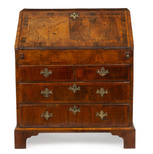 A fine English walnut bureau, handsomely fitted interior with compartments and drawers, mid to late 18th century, 104cm high, 89cm wide, 51cm deep