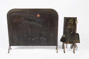 Myttons "Sailing of the Wind" embossed brass fire screen, plus a matching fireside companion set, early 20th century, the screen 67cm high, 76cm wide