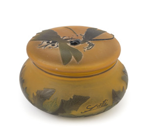 GALLÉ French cameo glass dragonfly lidded box, circa 1900, 9cm high, 14cm diameter