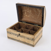 An antique Indian casket, penwork on ivory with sandalwood interior, circa 1800, 12cm high, 18cm wide, 13cm deep - 2