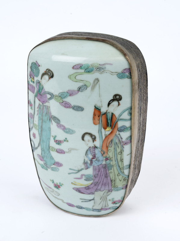 A Chinese jewellery box made from an 18th century fragment of porcelain and coin silver, mid 20th century, ​8cm high, 15cm wide, 23cm deep