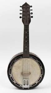 A vintage banjo mandolin, early 20th century, ​61cm long