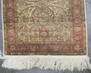 A fine Persian silk rug, 20th century, ​100 x 70cm - 3