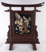 A Japanese Shibayama red lacquer fire screen, Meiji period, 19th century, 85cm high, 75cm wide - 2