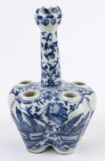 A Chinese blue and white porcelain vase, 19th/20th century, ​22cm high - 4