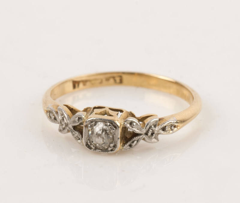 An antique 18ct gold and diamond ring, early 20th century, 