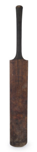 ALAN KIPPAX: match used, Gradidge branded "Alan Kippax/NSW & Australian XI" cricket bat, signed "Alan Kippax" in the the ownership position; fair/good condition. Alan Kippax played 22 Test Matches for Australia between 1925 and 1934 including the 1932-33