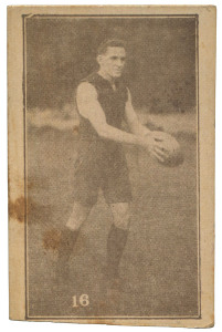 1921-25 VICTORIAN SUBURBAN PREMIUM - ST. KILDA: Rex De Garis, Card No.16, action image, on white stock, inscribed "Past and Present Champs" on reverse, for R.Hooper (Confectioners & Tobacconists, Port Melbourne); few stains, Rarity Rating 7.