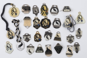COLLINGWOOD: 1976-1999 selection of membership badges including 1976 (2), 1977, 1990 (Premiership Year) & 1992 (Centenary Year); some years duplicated or with male & female member badges. (27)