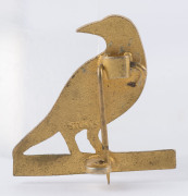 COLLINGWOOD: undated enamelled brass supporters badge depicting Magpie, made by Stokes, c. late 1940s. - 2