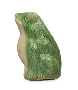 BOSLEY pottery frog statue, 21cm high