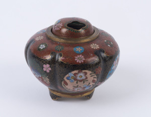 A Japanese cloisonne censer, Meiji period, 19th/20th century, 8.5cm high, 9cm wide