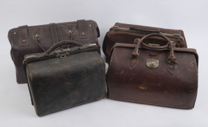 Four assorted vintage and antique Gladstone bags, early to mid 20th century, ​the largest 52cm wide