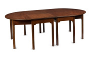 A Georgian mahogany drop-side extension dining table, 19th century, 71cm high, 220cm wide (extended), 119cm deep