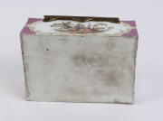 An antique German porcelain trinket box, 19th century, ​10cm high, 18.5cm wide, 12.5cm deep - 4