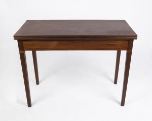 A Georgian fold-over mahogany tea table, early 19th century, ​72cm high, 96cm wide, 45cm deep (extends to 90cm deep),