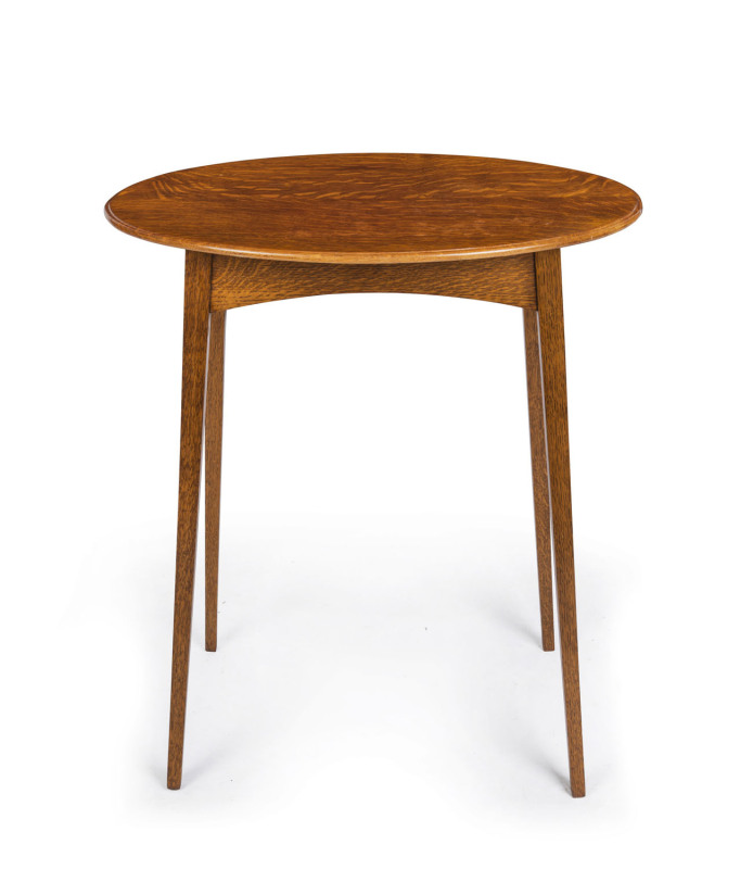 An English Arts & Crafts oval occasional table, elegantly crafted in oak, circa 1900, ​77cm high, 64cm wide, 40cm deep