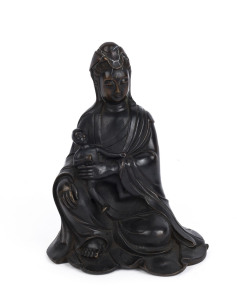 A Chinese bronze Guanying and child Buddhist statue, 19th/20th century, ​21cm high