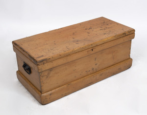 An antique pine blanket box with lift-out candle box tray, late 19th century, 36cm high, 87cm wide, 40cm deep