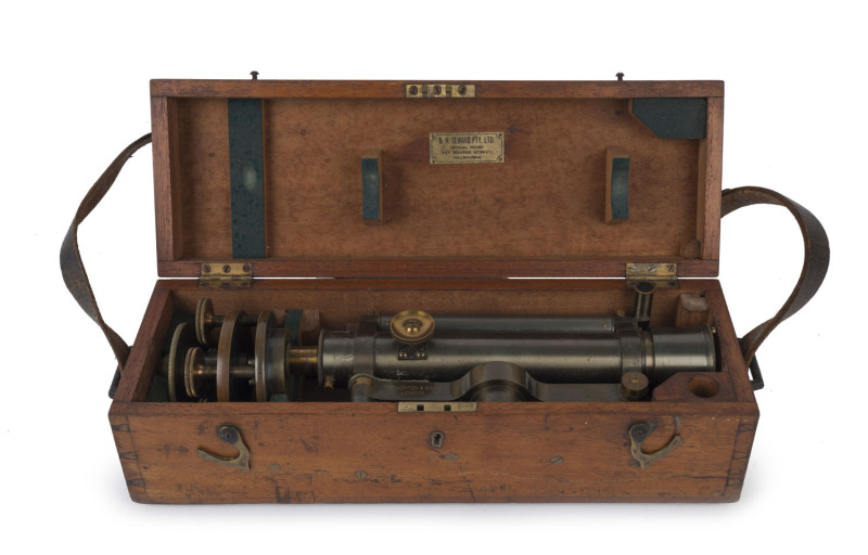 TROUGHTON & SIMMS antique sighting level in original mahogany case, made for Kilpatrick & Co. Melbourne No.660, 19th century, the case 42cm wide
