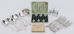 A Danish silver plated christening mug, set of 6 Yeoman plate coffee bean spoons, Elgin American gold plated cigarette case, set of 6 silver plated fiddle and thread pattern spoons, 5 Kings pattern forks and a silver plated toast rack.