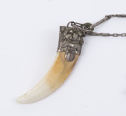 Tiger Tooth necklace with decorative mount, possibly Balinese, c.1950s. - 2