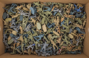 PLASTIC MODEL SOLDIERS: Large quantity of predominantly unpainted WWII soldiers, few Ancient Greek soldiers and knights-in-armour also sighted; c.mid 1970s. (approx 450)