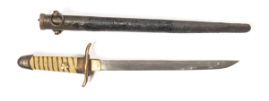 JAPANESE POST 1883 COMMISSIONED OFFICER’S NAVAL DIRK: g. 8½” single edged blade with small areas of light staining & groove to back edge; plain brass habaki; brass swept quillons; copper fuchi; g. white same hilt & brass pommel; complete with correct bras