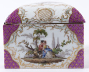 An antique German porcelain trinket box, 19th century, ​10cm high, 18.5cm wide, 12.5cm deep - 5