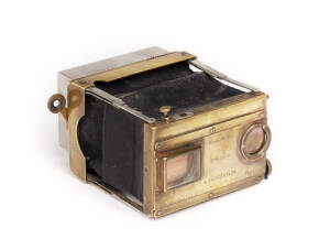 GAUMONT (France): Block-Notes compact folding plate camera, c1904, [#3561].
