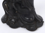 A Chinese bronze Guanying and child Buddhist statue, 19th/20th century, ​21cm high - 8
