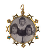 ARONSON & Co. (Melbourne), double sided antique photo pendent, 9ct yellow gold set with turquoise and seed pearls, circa 1900, ​4.5cm high