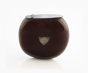 An antique Australian burra nut vesta with silver shield plaque, 19th century, 5cm wide
