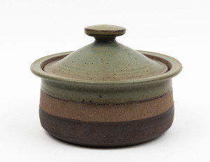 GUS McLAREN studio pottery lidded bowl, signed "Gus McLaren", 15cm high, 23cm diameter