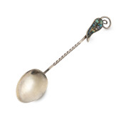 An Australian silver spoon with gum leaf finial encrusted with opals, 20th century, 11.5cm long