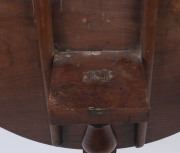 A rare Colonial cedar tilt-top supper table with baluster and ring turned pedestal terminating in three outswept sabre legs, ​Sydney origin, circa 1820, 76cm high, 92cm diameter - 4