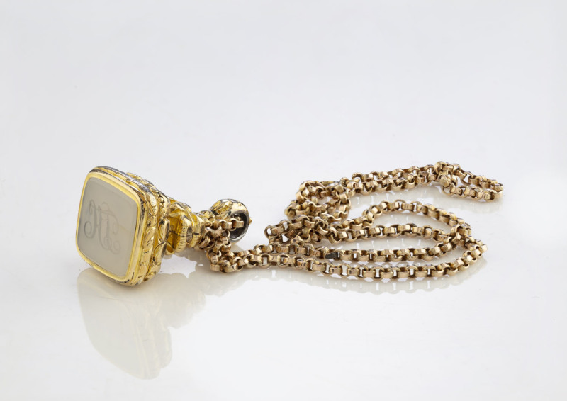 An early Victorian seal on 9ct yellow gold chain, ​the chain 6.3 grams