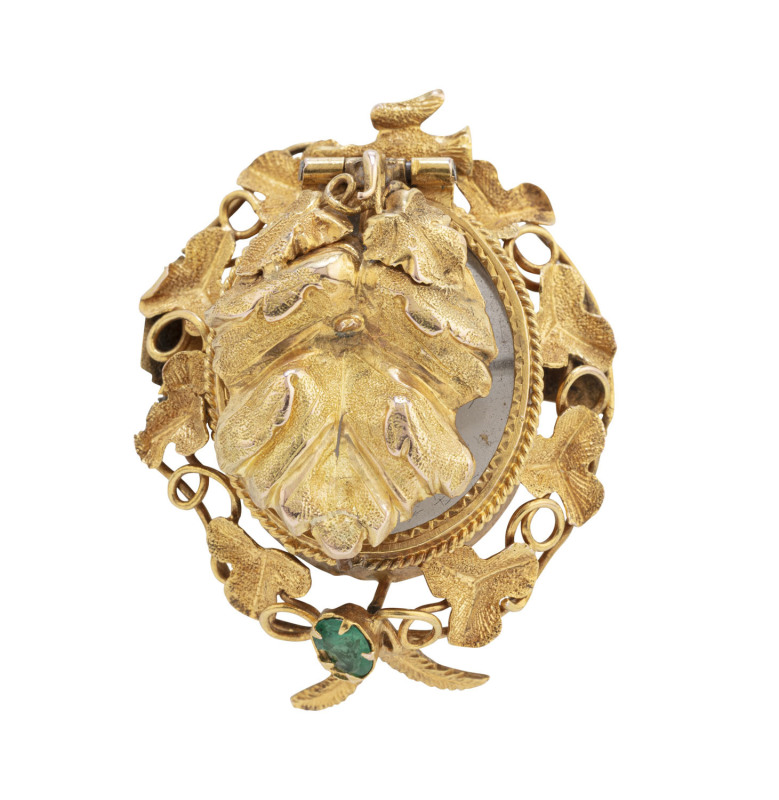 A Colonial brooch with flying bird, vine leaves and green stone, tests high carat gold, most likely Victorian goldfields origin, circa 1865, ​4cm high, 9.1 grams