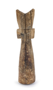 A sailor's seam rubber, carved wood, 19th century or earlier, 16cm long