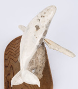 A whale ornament made from carved whalebone mounted on a hoop pine base, 19th/20th century, ​20cm high, 29cm wide - 3